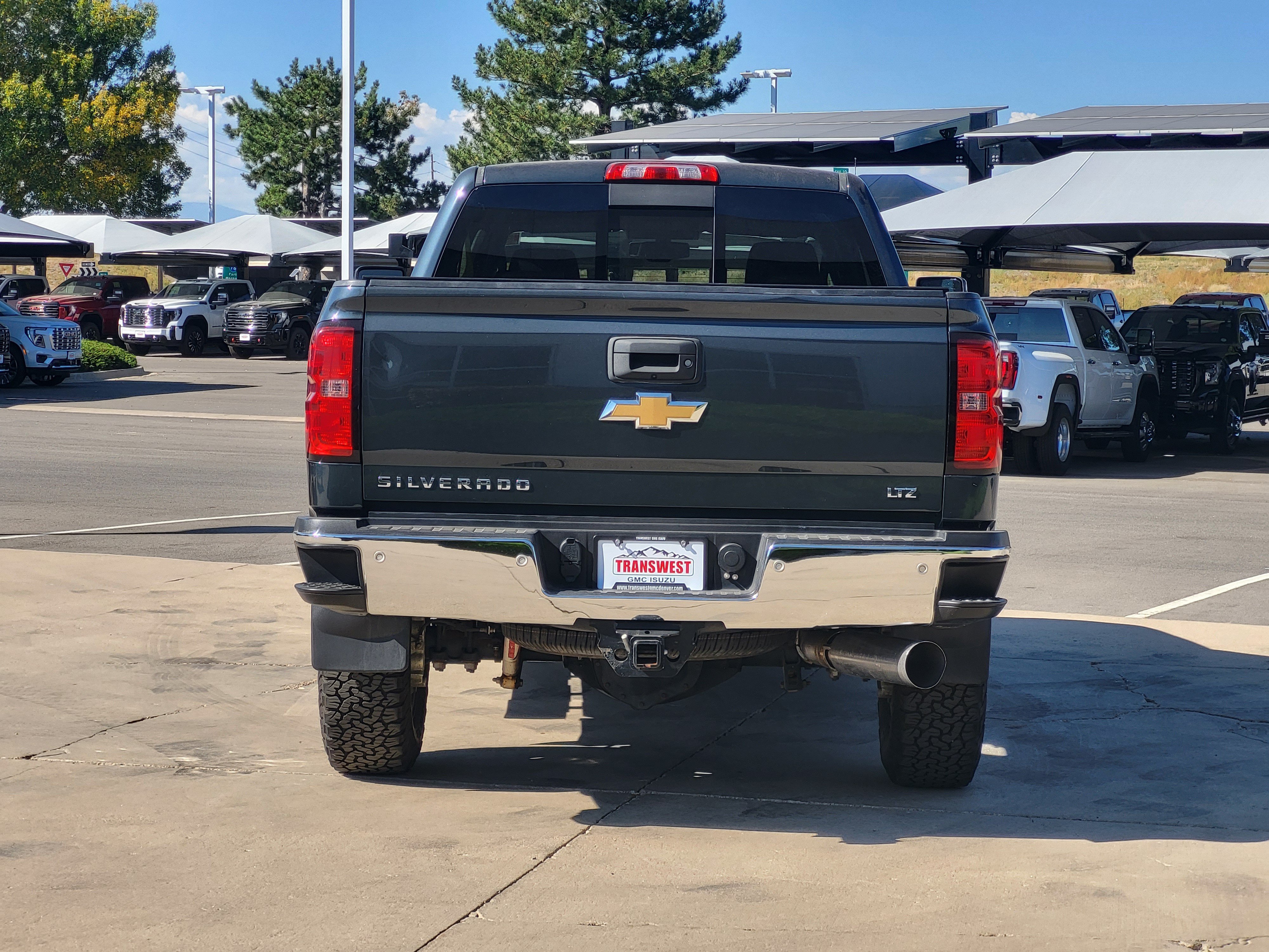 Used 2019 Chevrolet Silverado 2500 LTZ w/ Duramax Plus Package AWD/4WD image 4