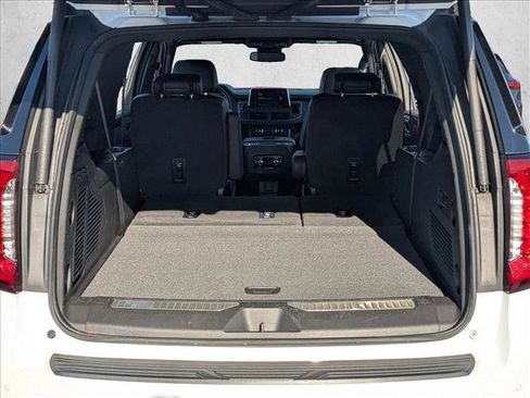 Used 2023 GMC Yukon XL AT4 w/ AT4 Premium Plus Package image 6