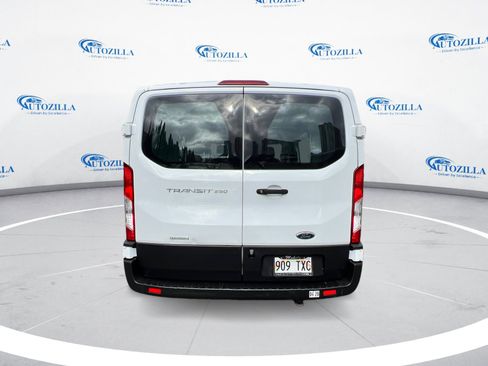 Used 2020 Ford Transit 250 Low Roof image 4