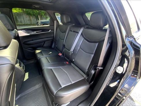 Used 2024 Cadillac XT5 Premium Luxury w/ Technology Package AWD/4WD image 25