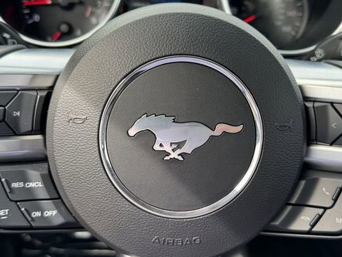 Used 2018 Ford Mustang GT Premium w/ Black Accent Package RWD image 18