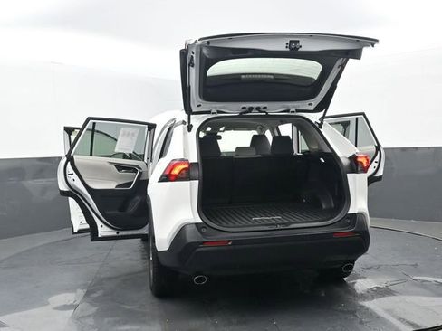 Used 2023 Toyota RAV4 XLE image 36