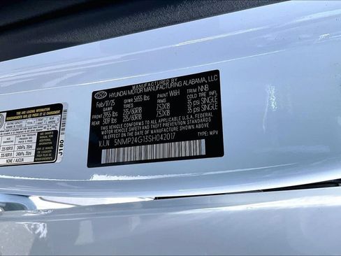 Used 2025 Hyundai Santa Fe SEL FWD image 17