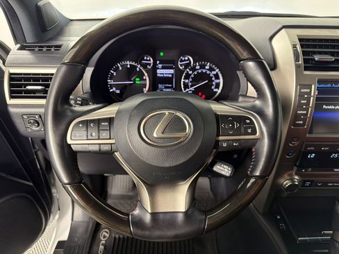 Used 2021 Lexus GX 460 Premium w/ Premium Package AWD/4WD image 18
