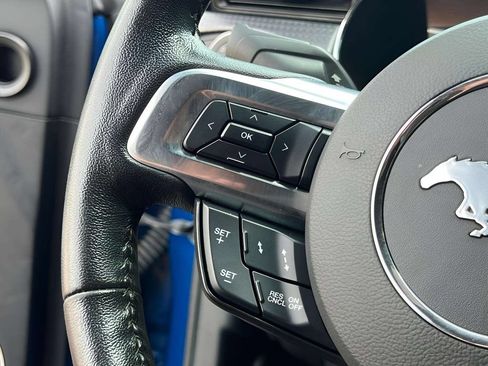 Used 2017 Ford Mustang GT Premium w/ GT Performance Package RWD image 12