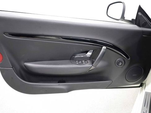 Used 2018 Maserati GranTurismo Sport image 16