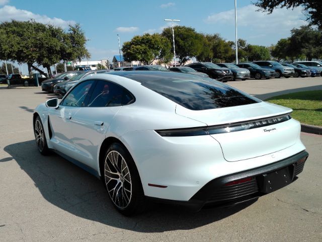 Used 2022 Porsche Taycan RWD image 9
