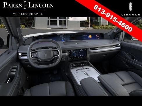 New 2026 Lincoln Navigator Reserve w/ Jet Appearance Package AWD/4WD image 9