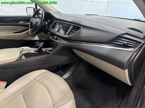 Used 2018 Buick Enclave Premium w/ Experience Buick Package AWD/4WD image 5