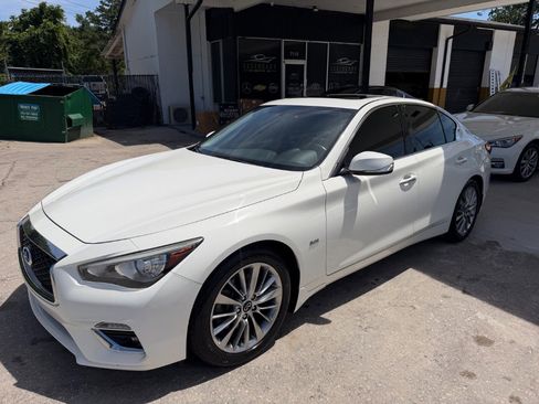 Used 2020 INFINITI Q50 Luxe RWD image 1