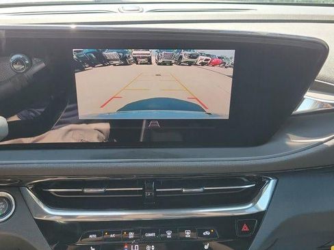 Used 2024 Buick Envista Avenir FWD image 27