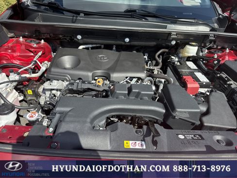 Used 2023 Toyota RAV4 XLE w/ Convenience Package FWD image 18