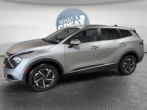 Certified 2023 Kia Sportage LX image 7