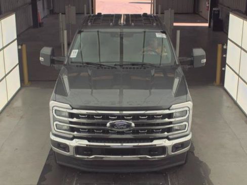 Used 2023 Ford F350 Lariat w/ FX4 Off-Road Package AWD/4WD image 2