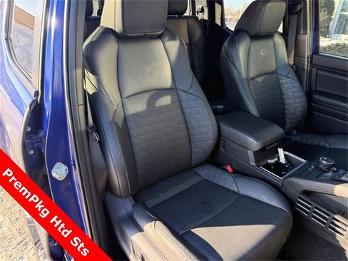 Used 2024 Toyota Tacoma TRD Sport w/ TRD Sport Premium Package image 11