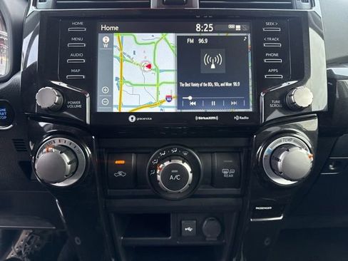 Used 2024 Toyota 4Runner TRD Off-Road Premium image 31