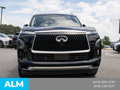 Used 2025 INFINITI QX80 Luxe AWD/4WD image 3