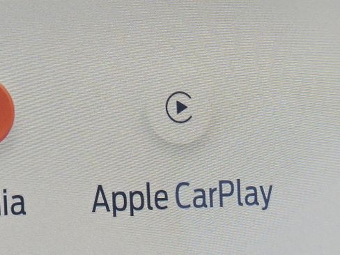 Used 2022 Ford Edge SEL w/ Convenience Package image 3