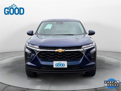 Used 2024 Chevrolet Trax LS w/ LS Convenience Package image 8