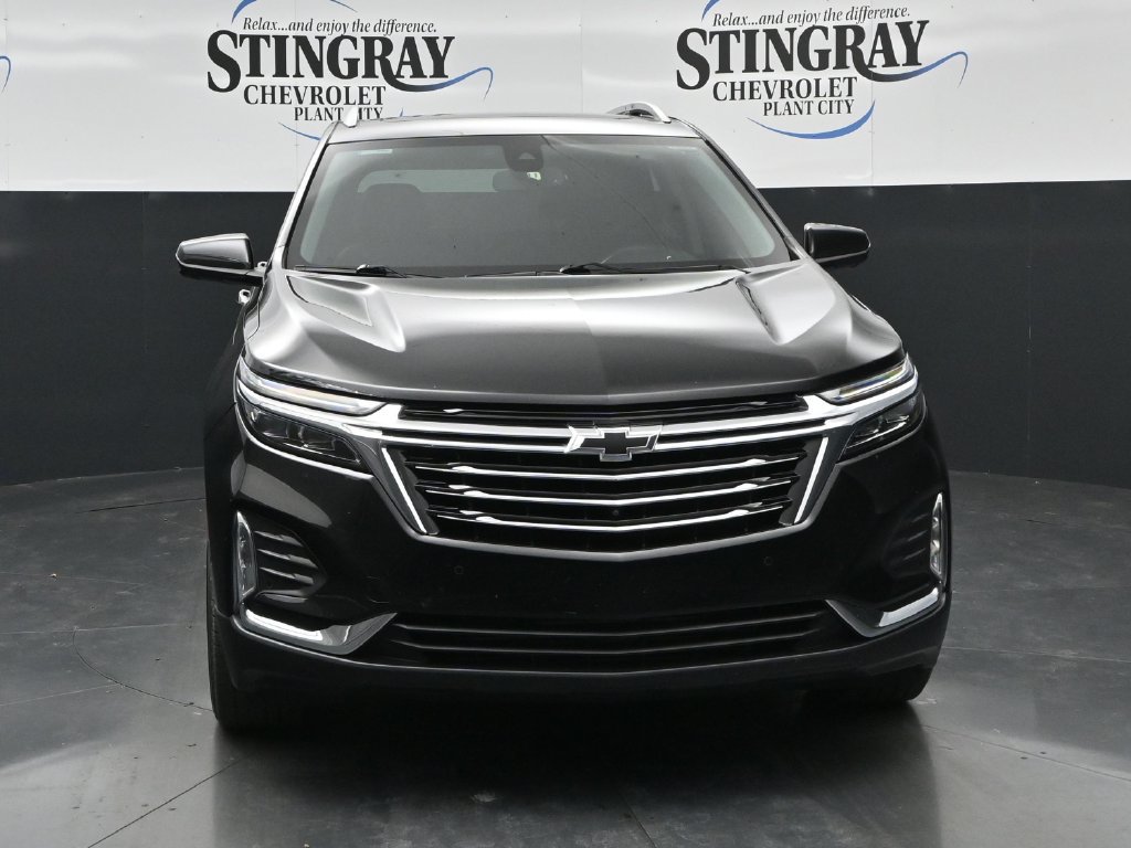 Used 2022 Chevrolet Equinox Premier FWD image 2