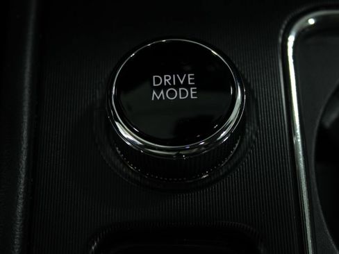 Used 2024 Lincoln Corsair AWD w/ Equipment Group 101A image 52