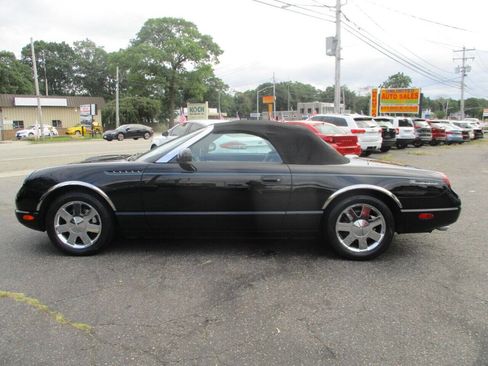 Used 2003 Ford Thunderbird image 8