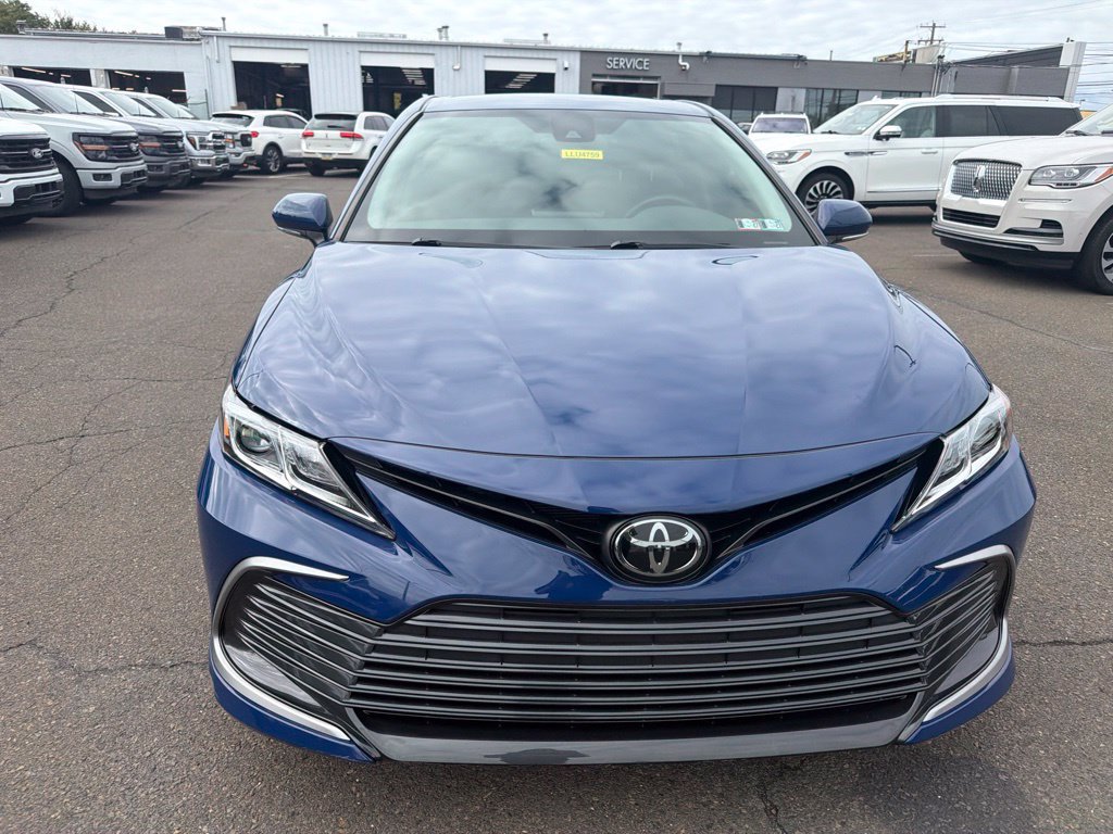 Used 2023 Toyota Camry LE w/ Convenience Package FWD image 10