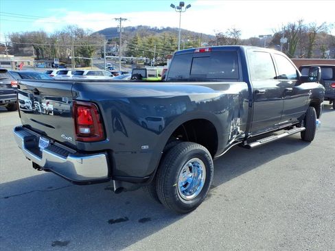 New 2026 RAM 3500 Tradesman image 4