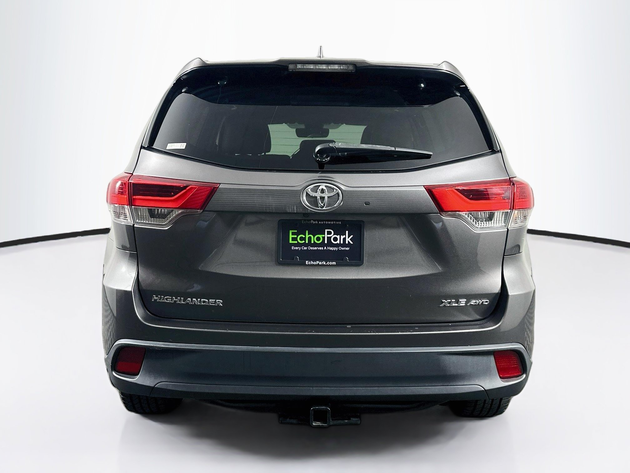 Used 2017 Toyota Highlander XLE w/ Carpet Mat Package AWD/4WD image 7