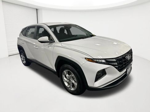 Certified 2024 Hyundai Tucson SE AWD/4WD image 3