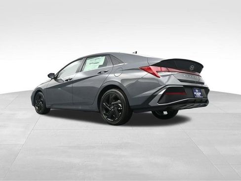 New 2026 Hyundai Elantra SEL Sport image 34