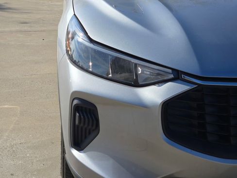 Used 2023 Ford Escape Active image 4