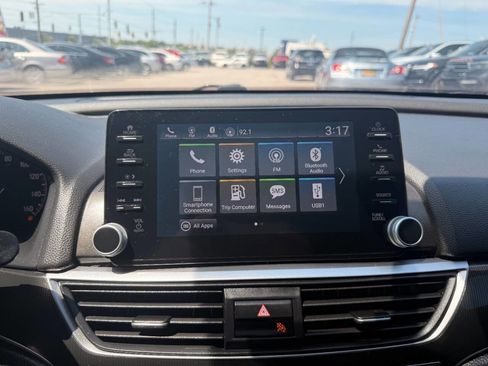 Used 2019 Honda Accord Sport image 40