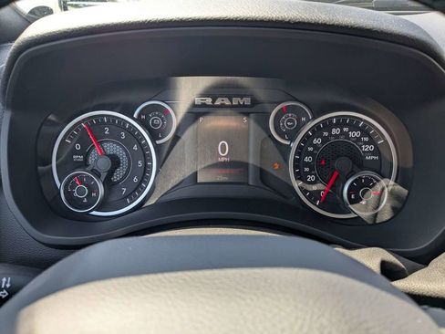 New 2026 RAM 2500 Big Horn AWD/4WD image 27