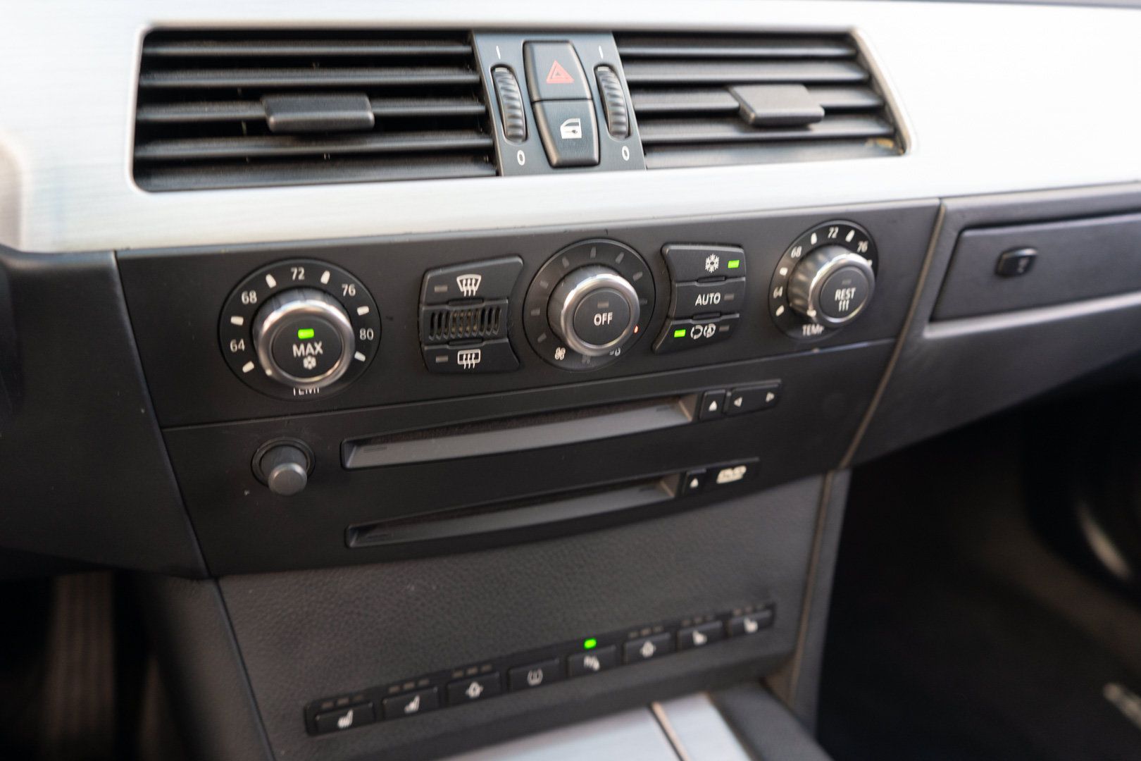 Used 2006 BMW M5 RWD image 16