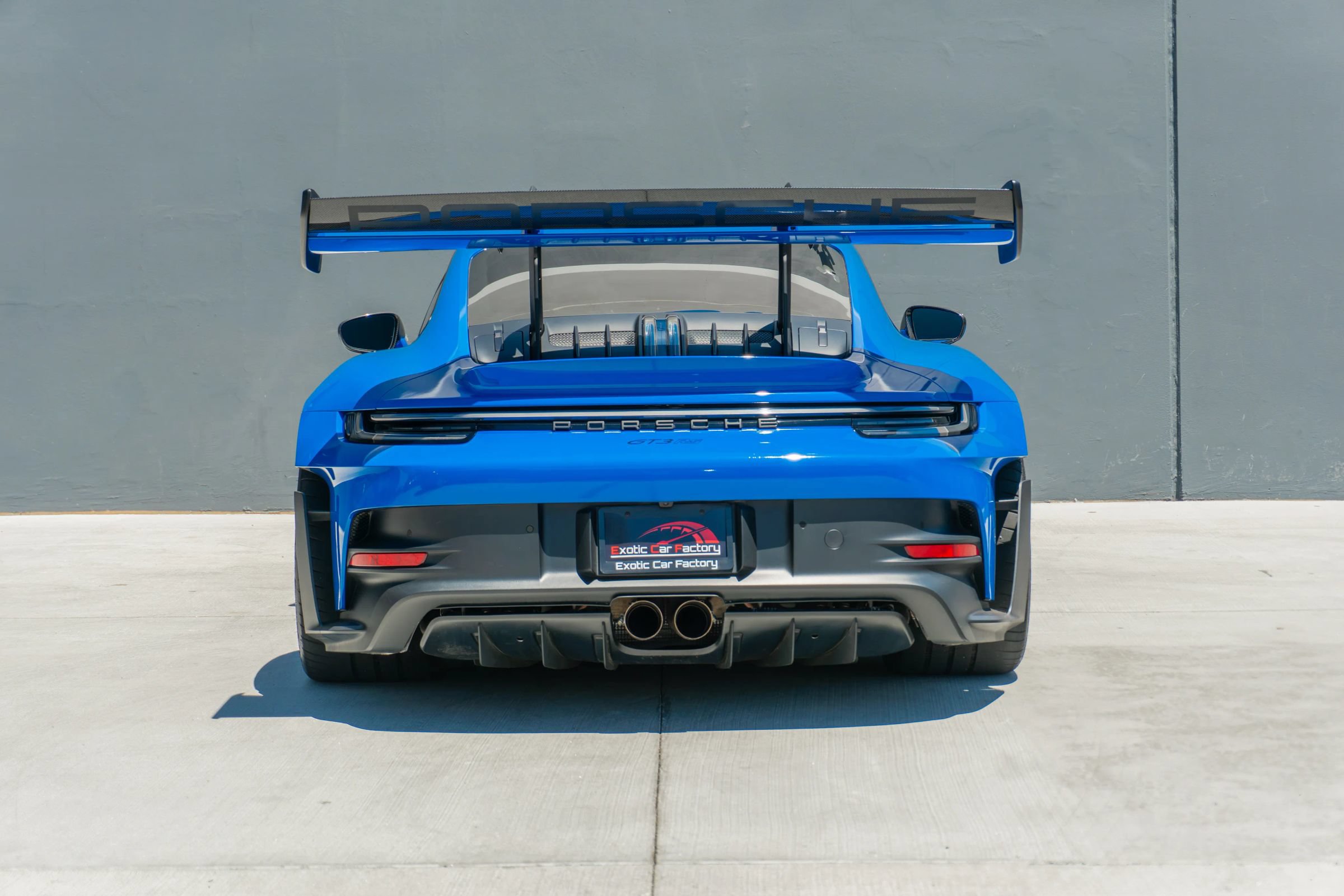 Used 2024 Porsche 911 GT3 RS RWD image 8