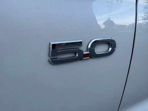 Used 2017 Ford Mustang GT Premium w/ Equipment Group 401A RWD image 17