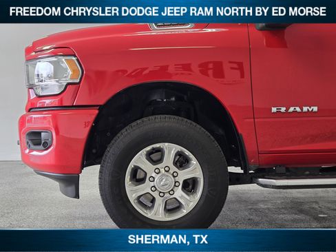 Used 2024 RAM 2500 Big Horn w/ Sport Appearance Package image 6