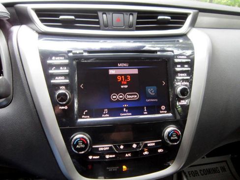 Used 2020 Nissan Murano S w/ Technology Package image 16