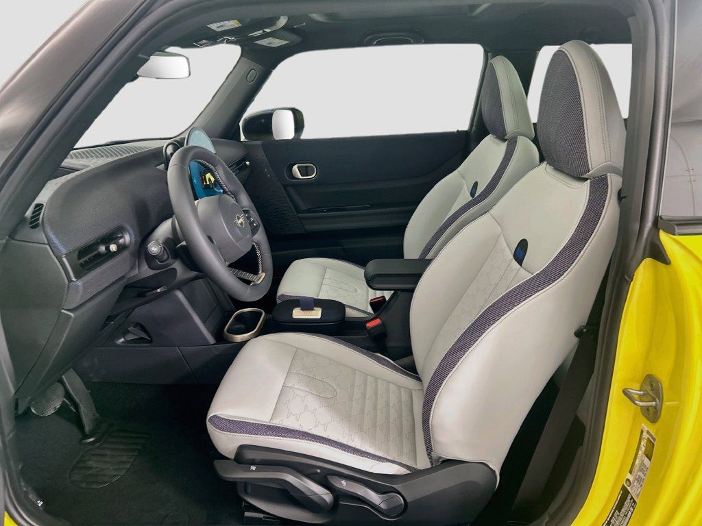 New 2027 MINI Cooper 2-Door Hardtop FWD image 17