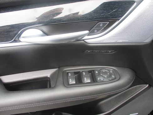 Used 2024 Cadillac XT5 Premium Luxury AWD/4WD image 20