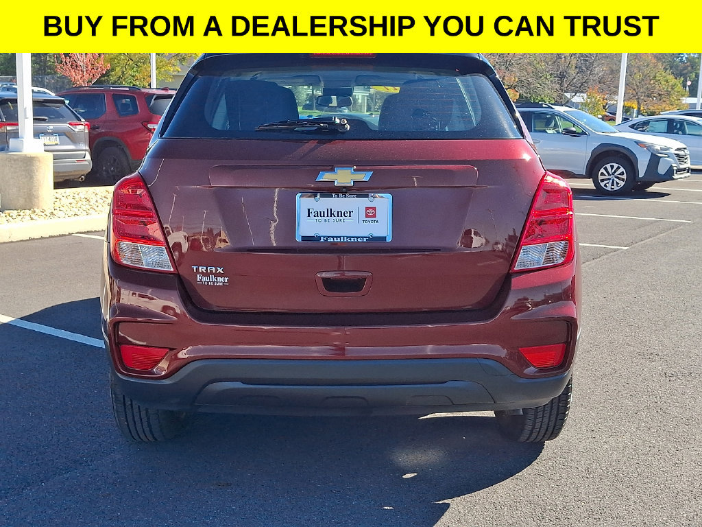 Used 2017 Chevrolet Trax LS FWD image 5
