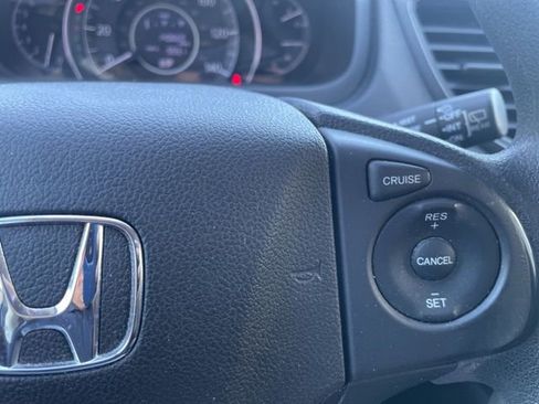 Used 2016 Honda CR-V SE image 27
