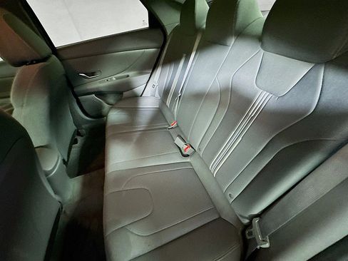 Used 2022 Hyundai Elantra SEL w/ Convenience Package image 21