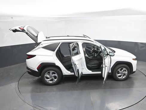 Used 2024 Hyundai Tucson SEL AWD/4WD image 47