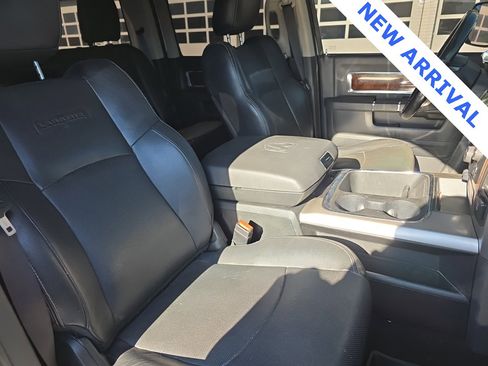 Used 2018 RAM 3500 Laramie w/ Convenience Group image 43