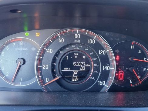 Used 2016 Honda Accord Sport image 5