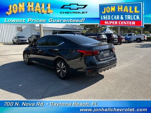 Used 2019 Nissan Altima 2.5 SV FWD image 7