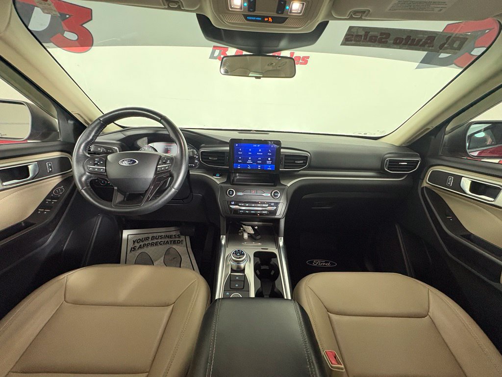 Used 2020 Ford Explorer XLT w/ Equipment Group 202A AWD/4WD image 41