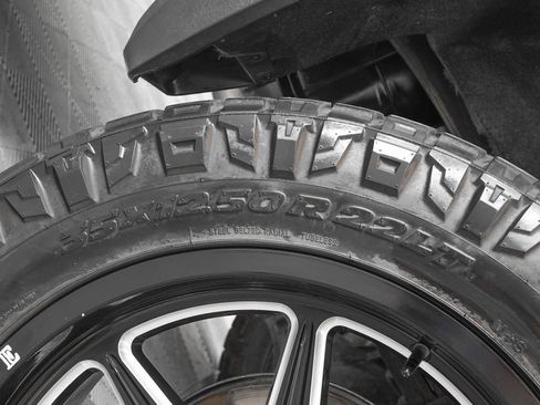 Used 2021 GMC Sierra 1500 AT4 image 35